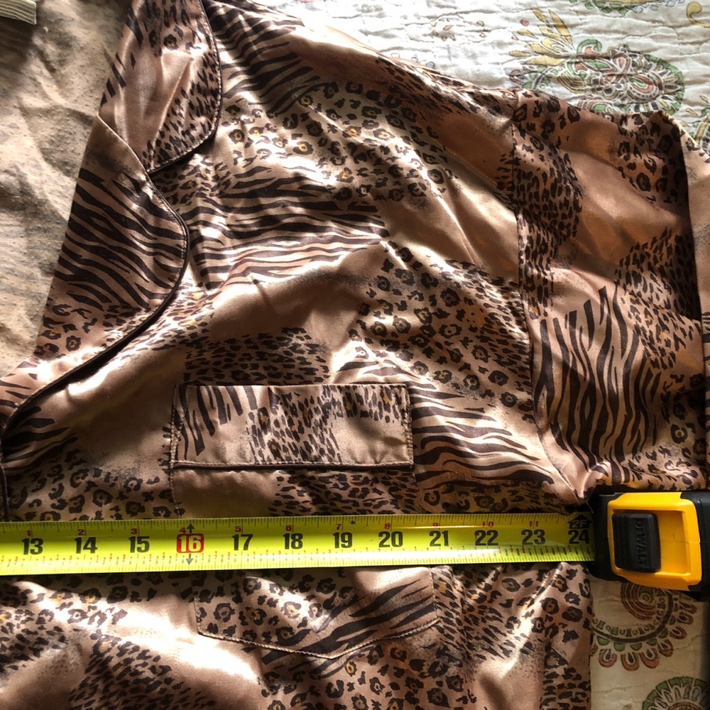 Brown and black silk satin pajama kimono robe - Picture 6 of 8